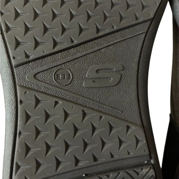 Skechers Men's Black and Gray Sneakers Men’s Size 12 - Picture 12 of 13